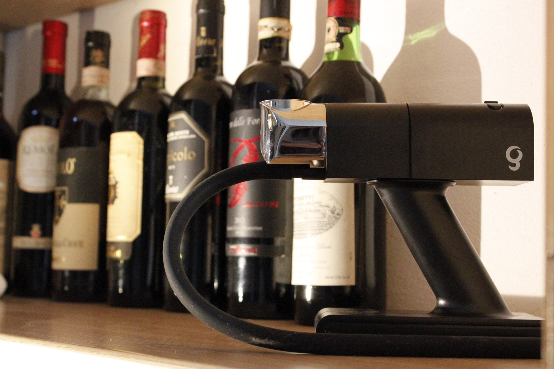 Fumus on a bar counter